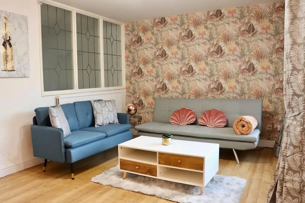 Apartamento Lovely Staycation With Family Free Parking & Wifi Leeds